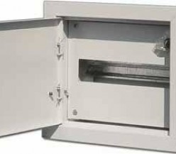 Корпус метал. встр. 280х330х120 12мод. IP31 ЩРВ-12 SchE
