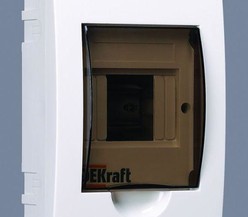 Корпус пластиковый встраиваемый 4мод. ЩРВ-П-4 22х13х9 IP41 SchE