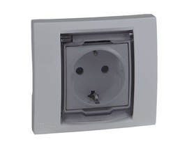 Розетка 1-м СП Unica с защ. крышкой защ. шторки с заземл. IP44 бел. SchE