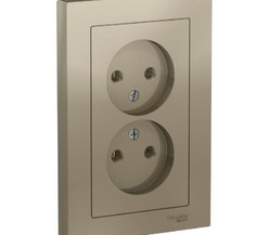 Розетка 2-м ATLAS DESIGN без заземл. 16А в сборе шампань SchE