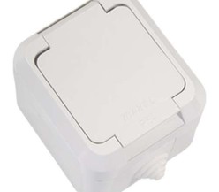 Розетка 1-м ОП 16А IP44 п/герм. с защ. крышкой с заземл. бел. Makel