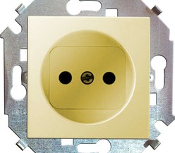 Механизм розетки 1-м СП Simon15 16А IP20 защ. шторки без заземл. сл. кость Simon