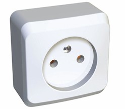 Розетка 1-м ОП Этюд 16А IP20 без заземл. бел. SchE