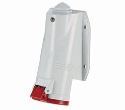Розетка настенная IP44 32A 3P+E+N 400В