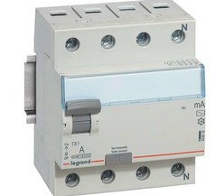 Выключатель диф. тока 4п 63А 30мА тип AC TX3 Leg