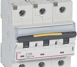Выключатель автоматический модульный 3п C 100А 16кА DX3 10000 4.5мод. 400В Legrand