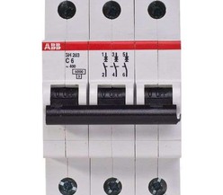Выключатель автоматический модульный 3п C 25А 6кА SH203 C 25 ABB